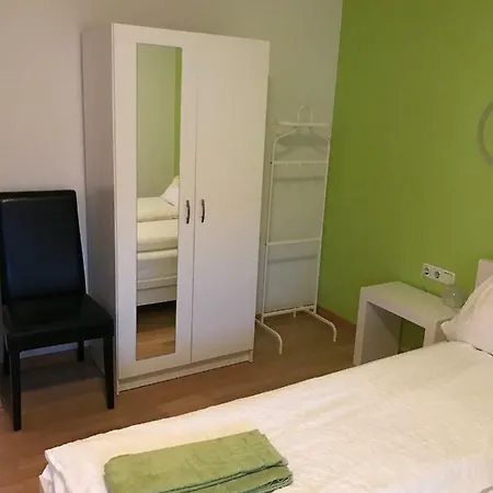 아파트 Ferienwohnung Ebner-poffet *